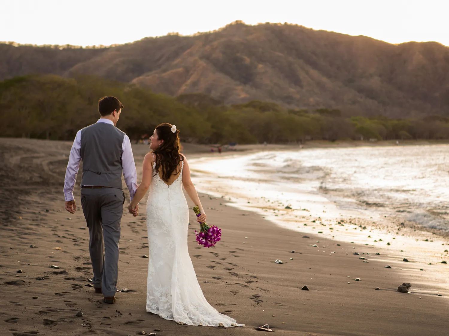Why Costa Rica Is the Perfect Destination for Eco-Friendly Weddings and Photography